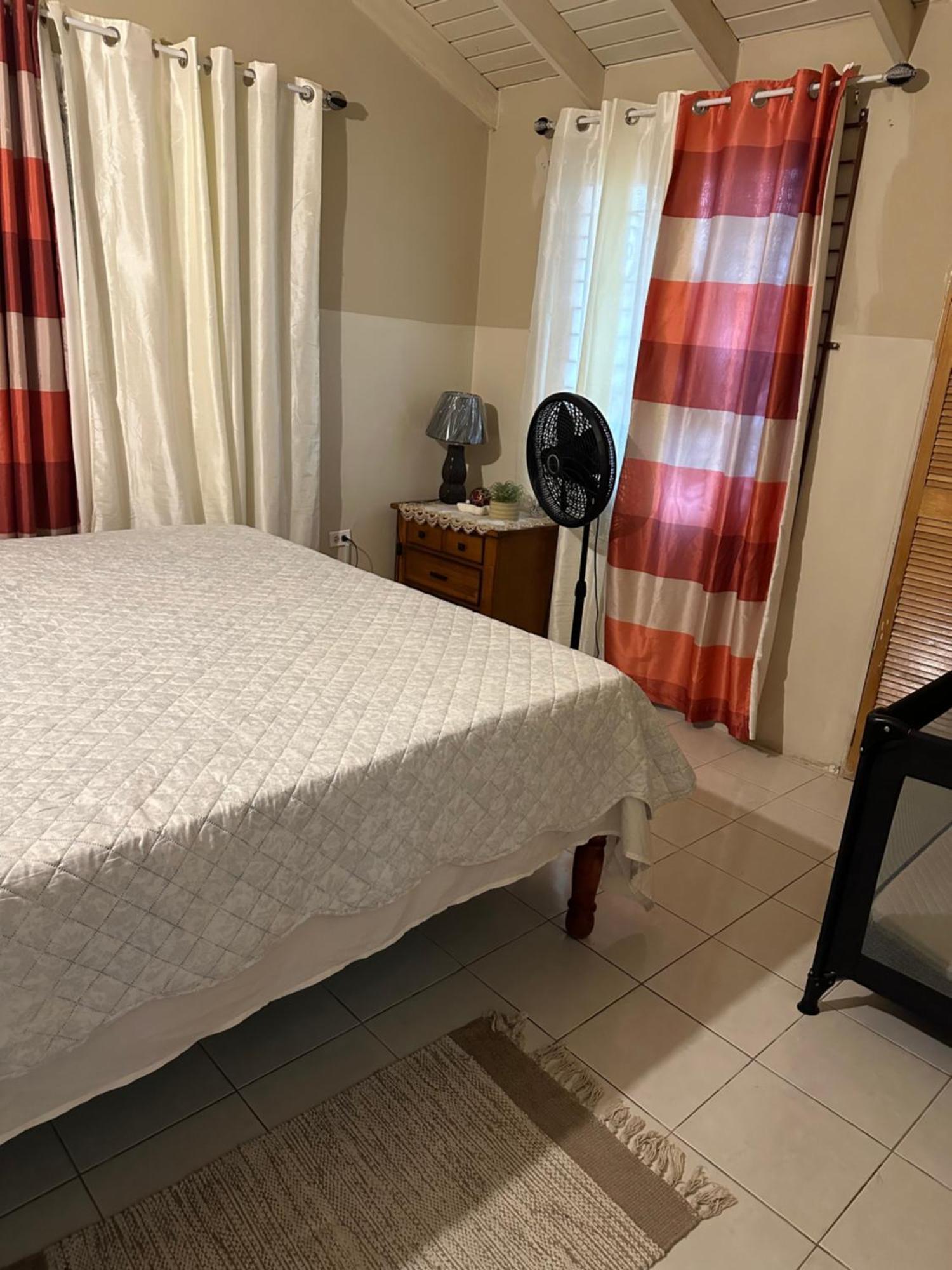 Rhyne Park Inn Montego Bay Exterior photo